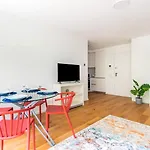 20 Modern Flat Apartmán *